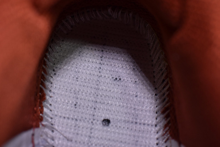 Nike SB Dunk Low Pro Hennessy  BQ6817-100