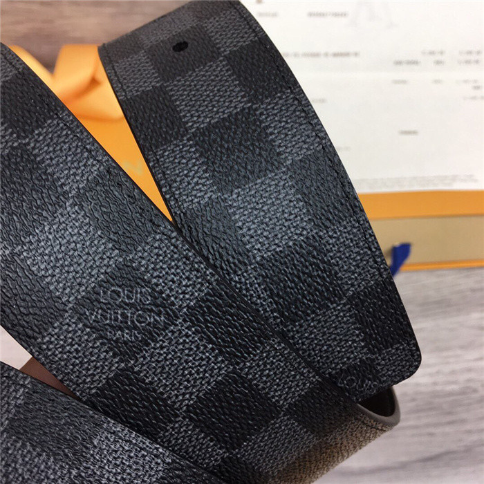 LV BELT2
