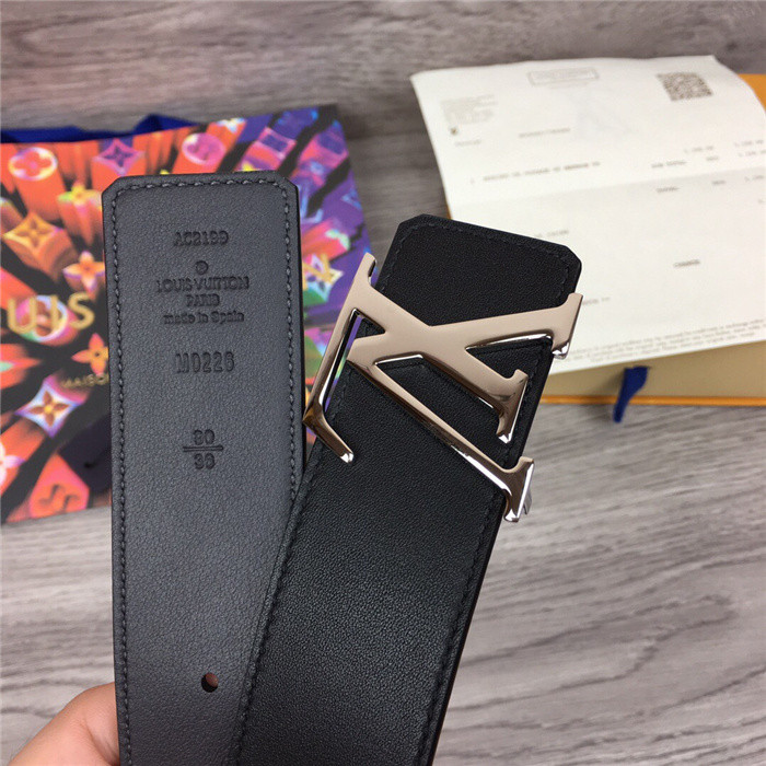 LV BELT7