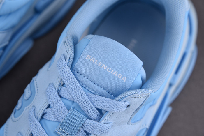 TRIPLES TRAINER SNEAKERS 2000057