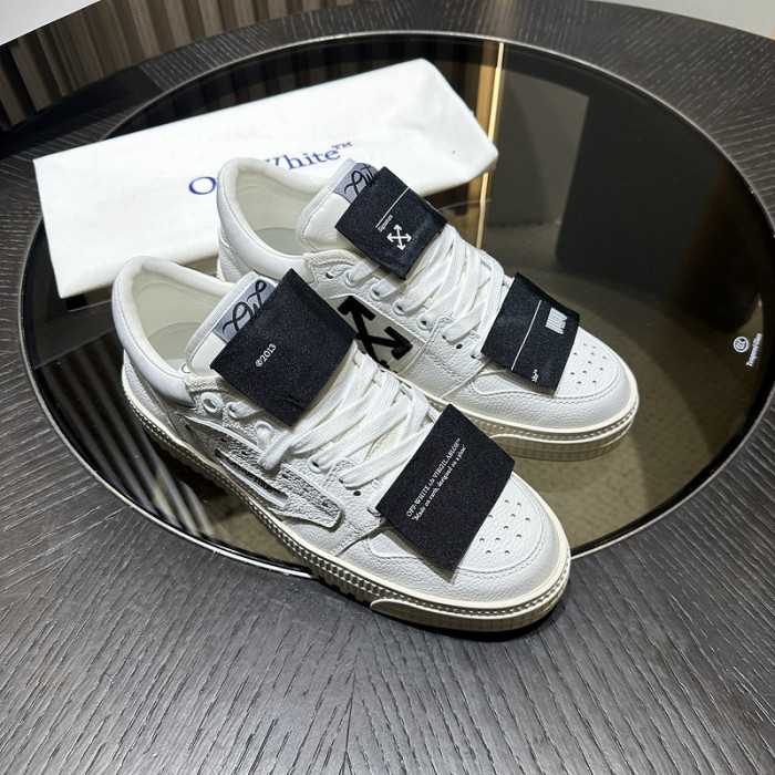 OFW  Sneakers  OFF000002