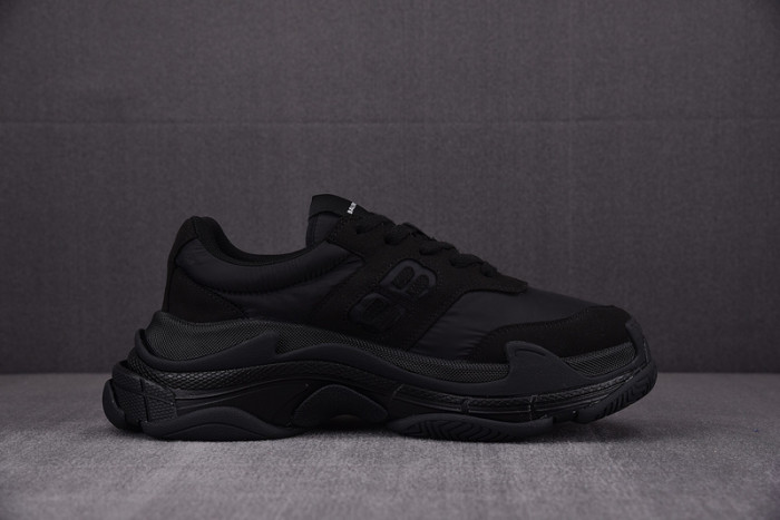 TRIPLES TRAINER SNEAKERS 2000058