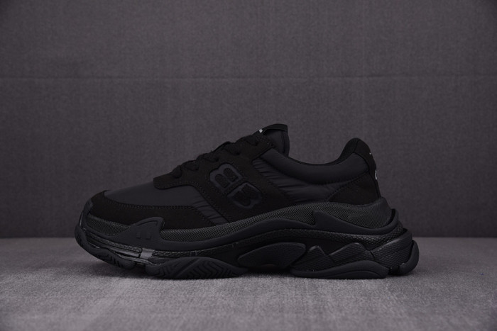 TRIPLES TRAINER SNEAKERS 2000058