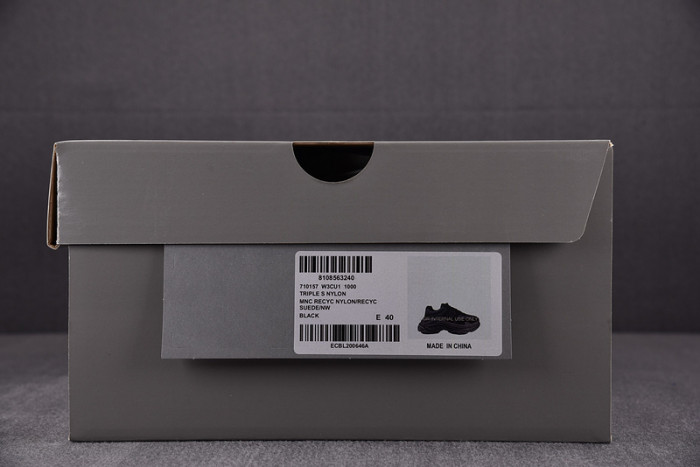 TRIPLES TRAINER SNEAKERS 2000058