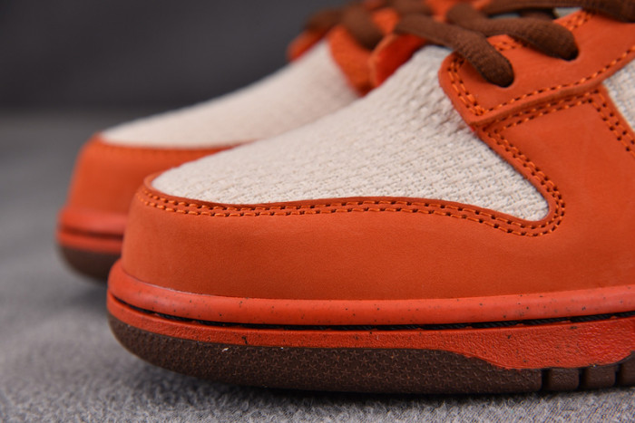 Nike SB Dunk Low Top Ramen 313170-101