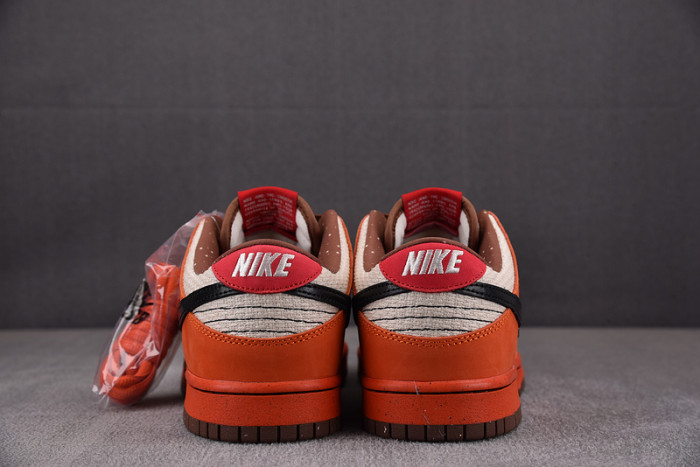 Nike SB Dunk Low Top Ramen 313170-101