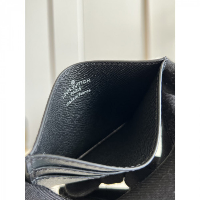L&V WALLET8