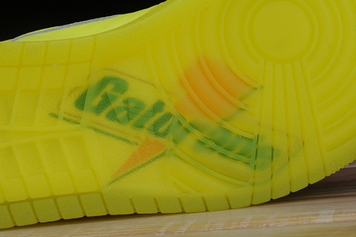 AIR JORDAN 1 RETRO HI “Gatorade”  Cyber mens AJ5997-345