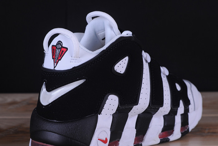 Nike Air More Uptempo “Scottie Pippen” PE white/ black  414962-105