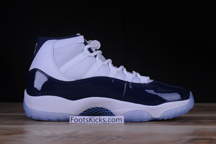 AIR JORDAN 11 RETRO "WIN LIKE 