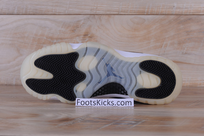 AIR JORDAN 11 RETRO LOW BG  "BARON"  528895-010