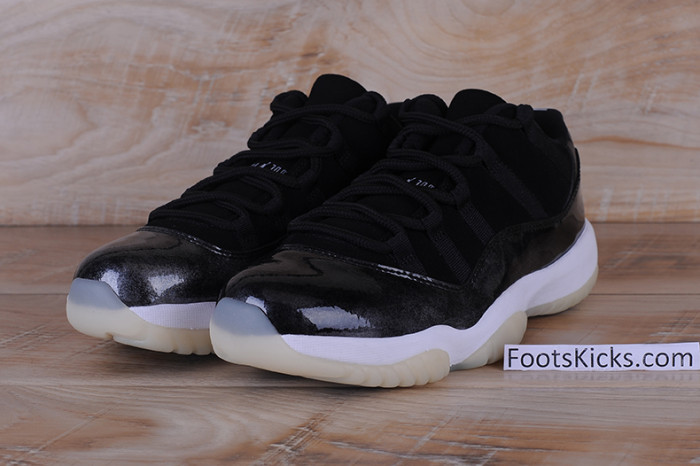 AIR JORDAN 11 RETRO LOW BG  "BARON"  528895-010