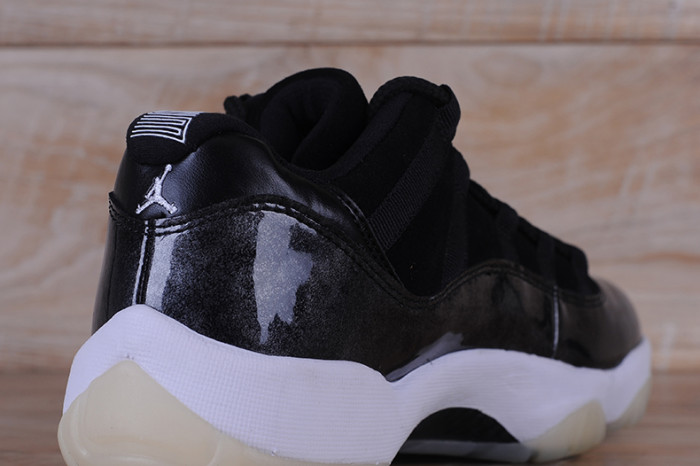 AIR JORDAN 11 RETRO LOW BG  "BARON"  528895-010