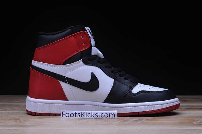 AIR JORDAN 1 High OG “Black Toe” white/ black-varsity red  555088-125