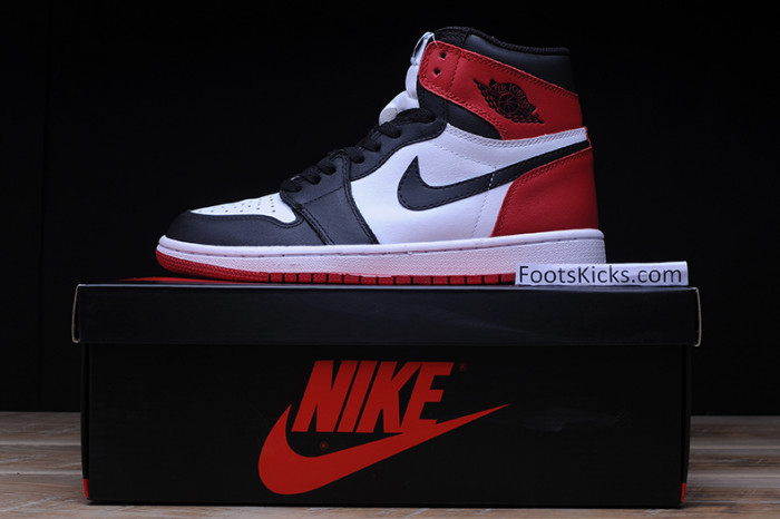 AIR JORDAN 1 High OG “Black Toe” white/ black-varsity red  555088-125
