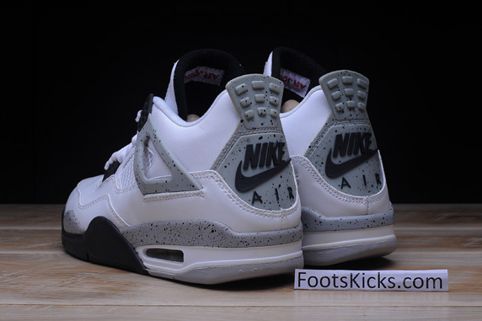Air Jordan 4 OG “White Cement”  840606-192