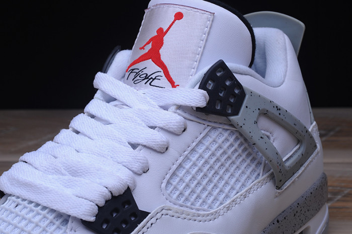 Air Jordan 4 OG “White Cement”  840606-192