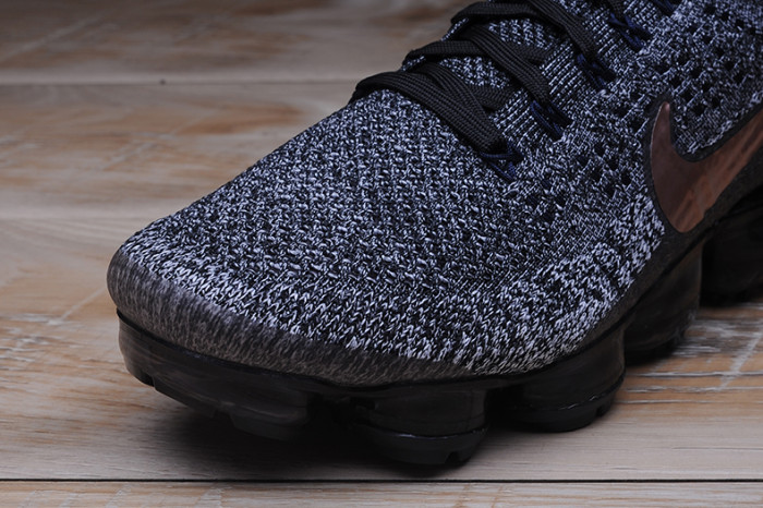 Nike Air Vapormax Flyknit  Explorer Dark 849558-010