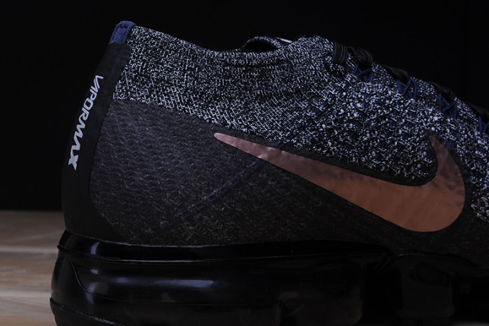 Nike Air Vapormax Flyknit  Explorer Dark 849558-010