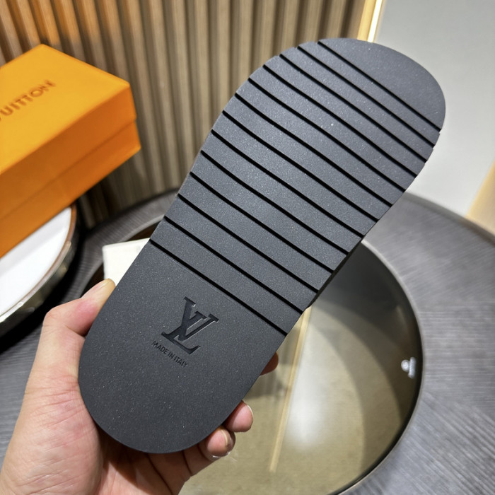L&V sandal83