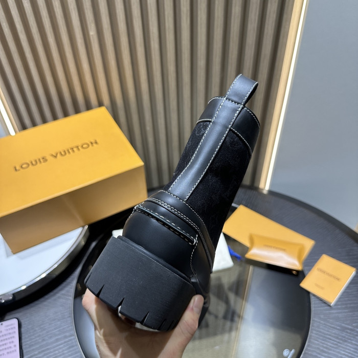 L&V BOOTS LV0000345