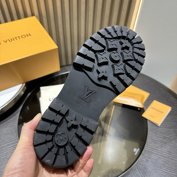 L&V BOOTS LV0000345
