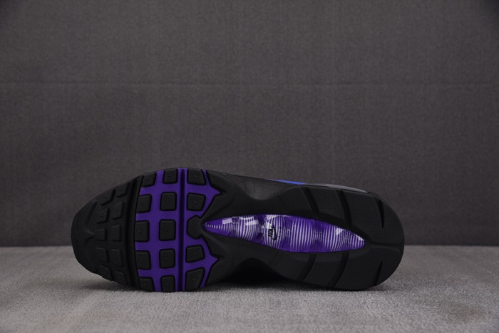 Nike Air Max 95 Court Purple Wild Grape Camo HQ1973-500