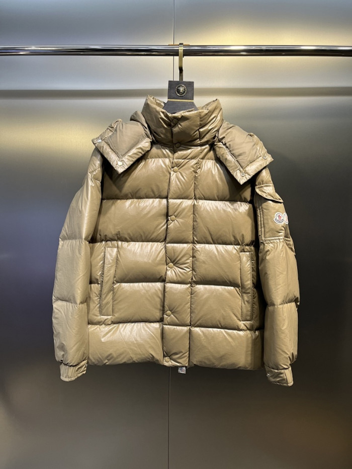 Moncler Down Jacket 84