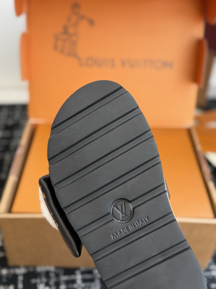 L&V sandal192