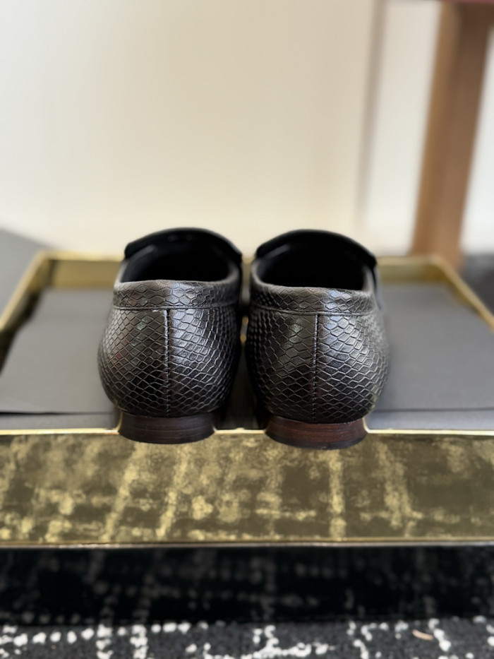 C&L Loafer CLF000016