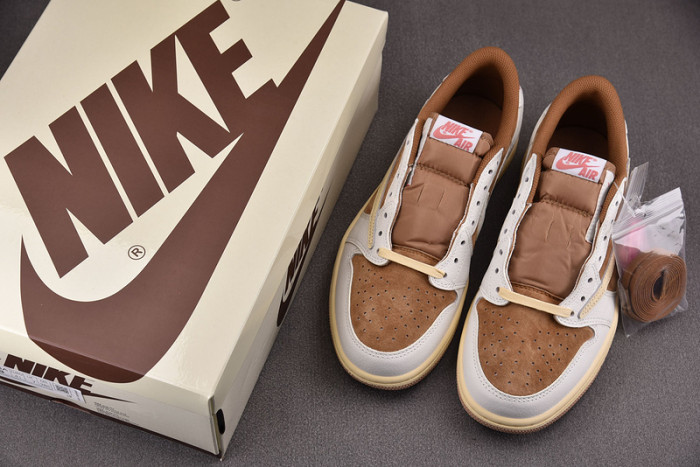 travis scott x air jordan 1 low og sail shy pink dm7866-106