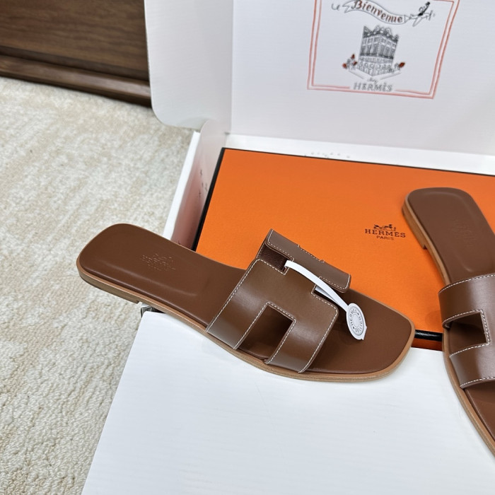 Herme* Sandal252（smooth surFa*e）