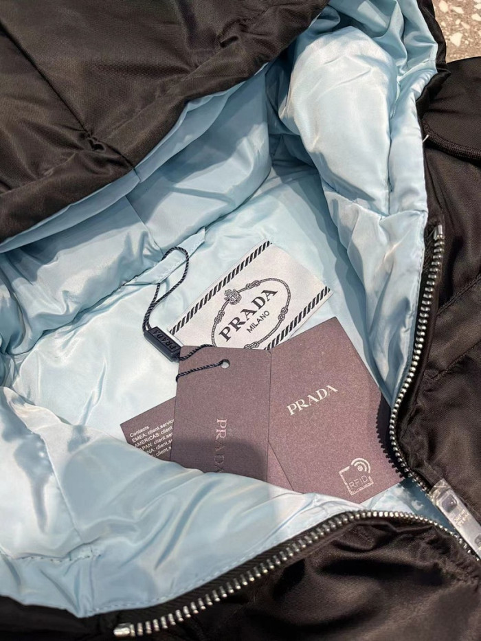 Pra*a down jacket 5