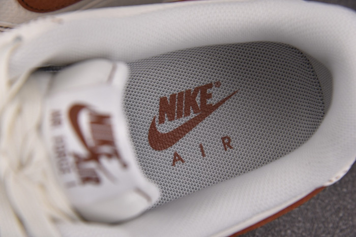 Nike Air Force 1 Low 
