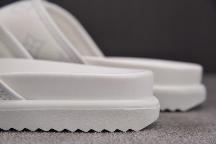 L&V sandal145