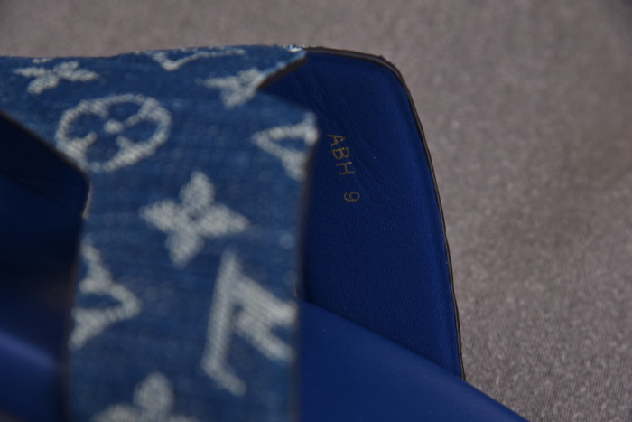 L&V sandal158