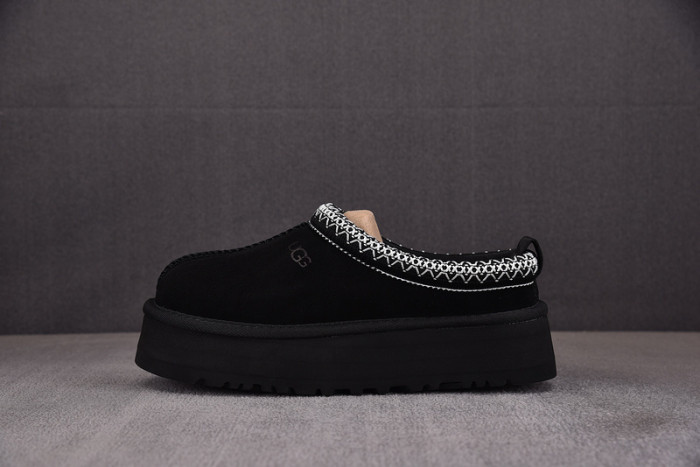 UGG SANDALS 7