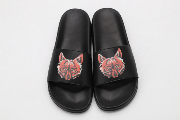 G*u*i* sandal54