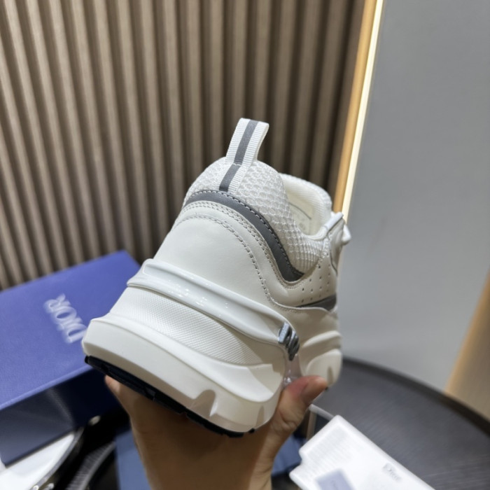 D1OR SNEAKERS B44 T00000249