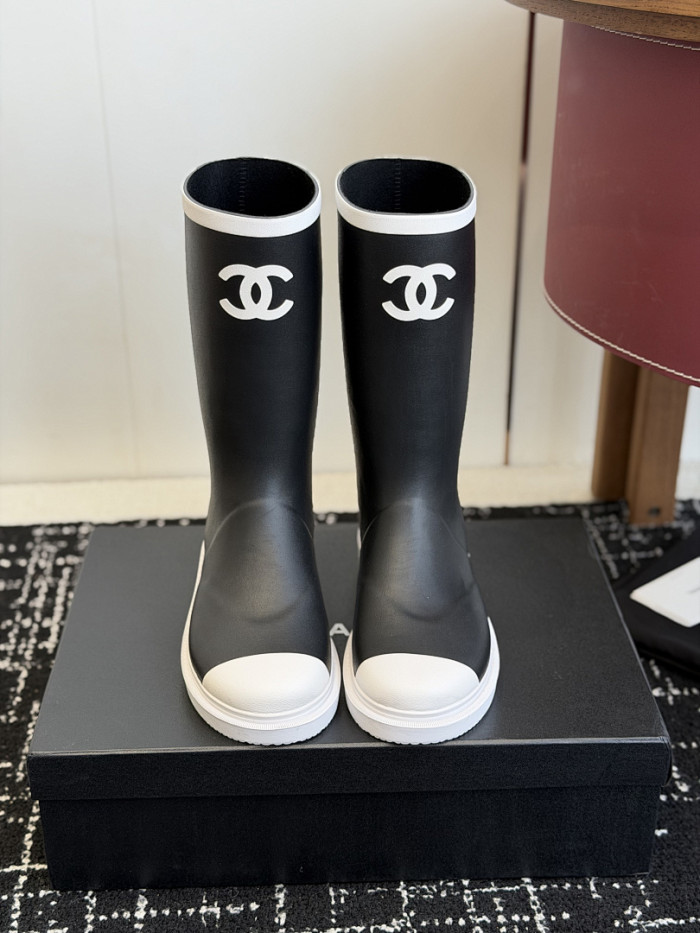 Chane* boots C000071