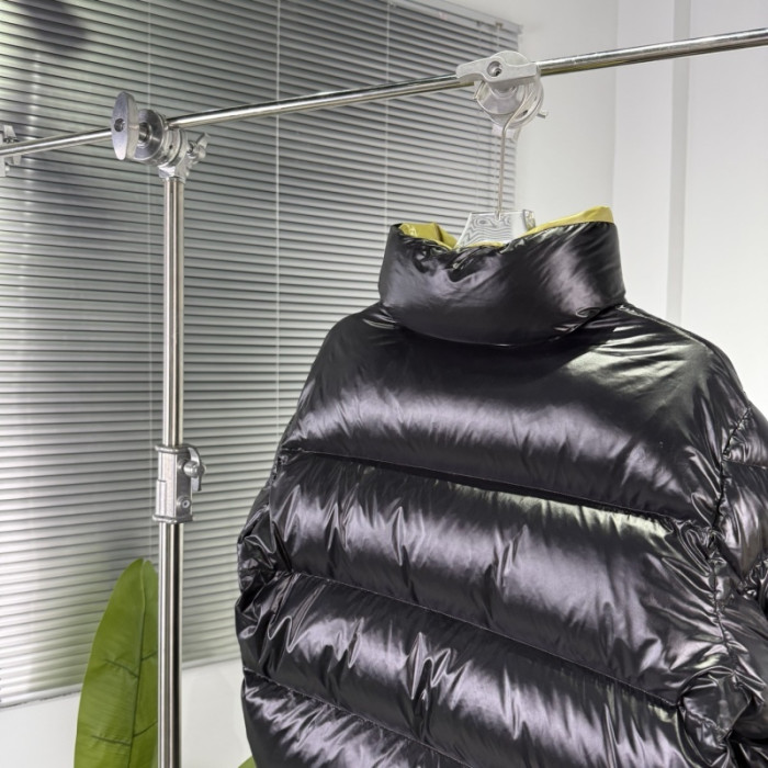 Moncler Down Jacket 79