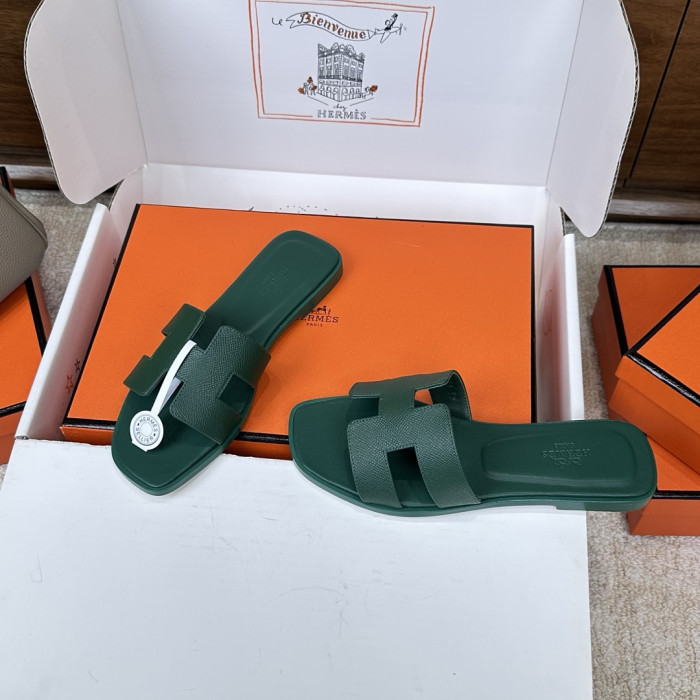 Herme* Sandal218