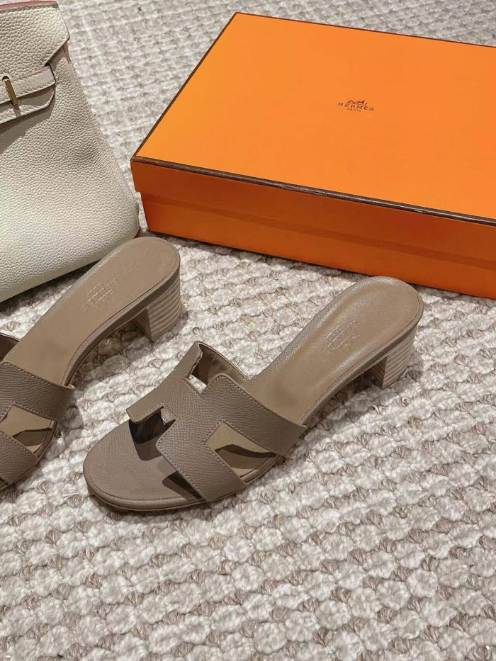 Herme* Sandal47