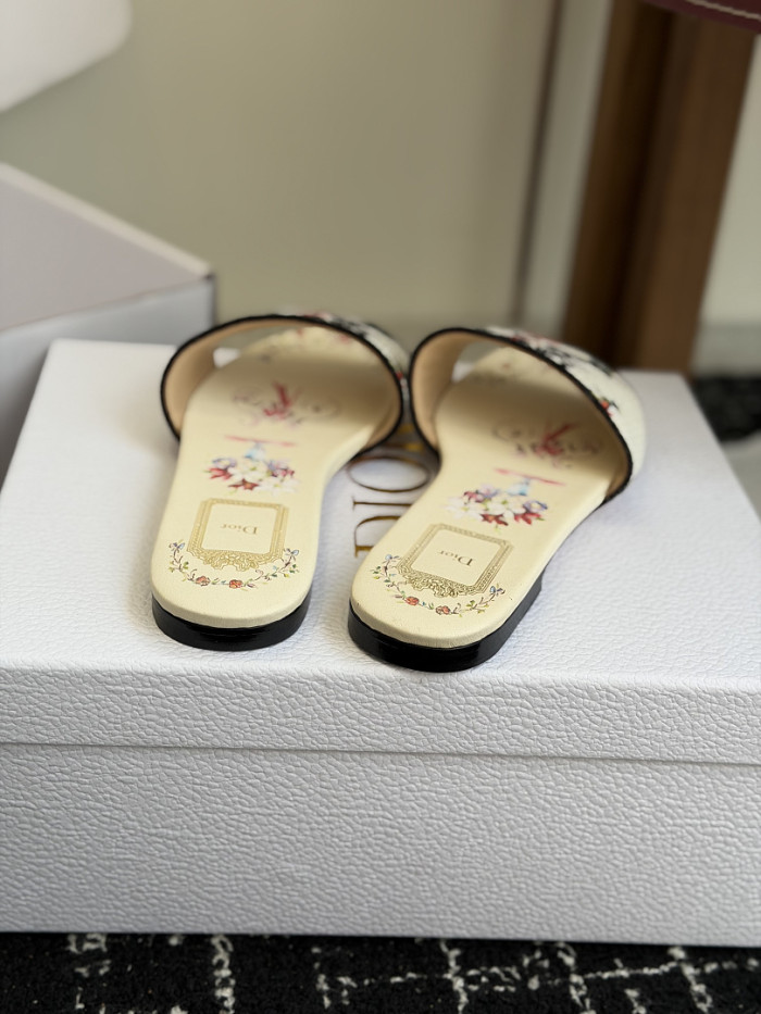 Dio*r sandal 87