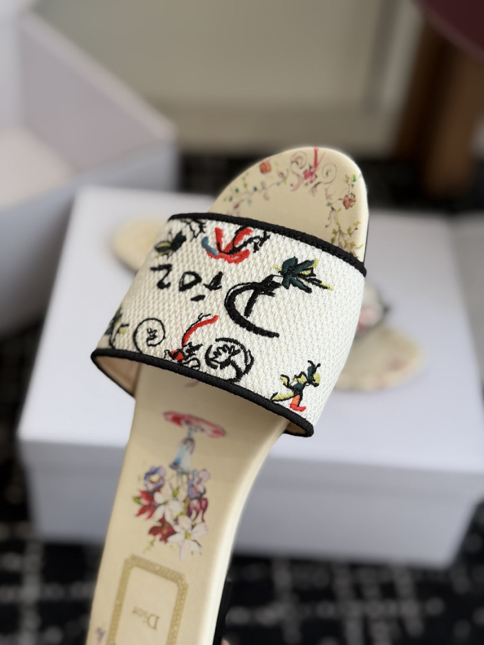 Dio*r sandal 87