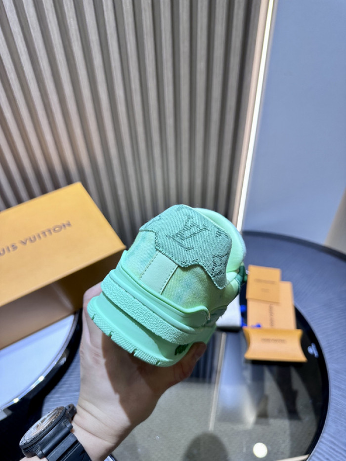 l&v snekaers l0000103