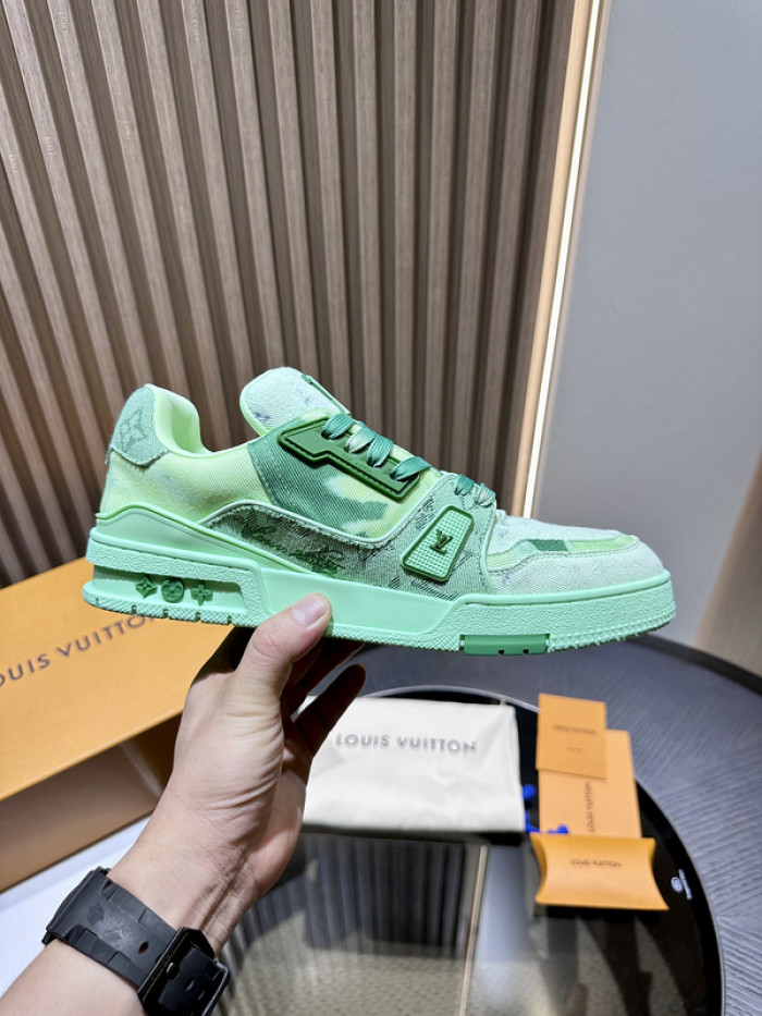 l&v snekaers l0000103