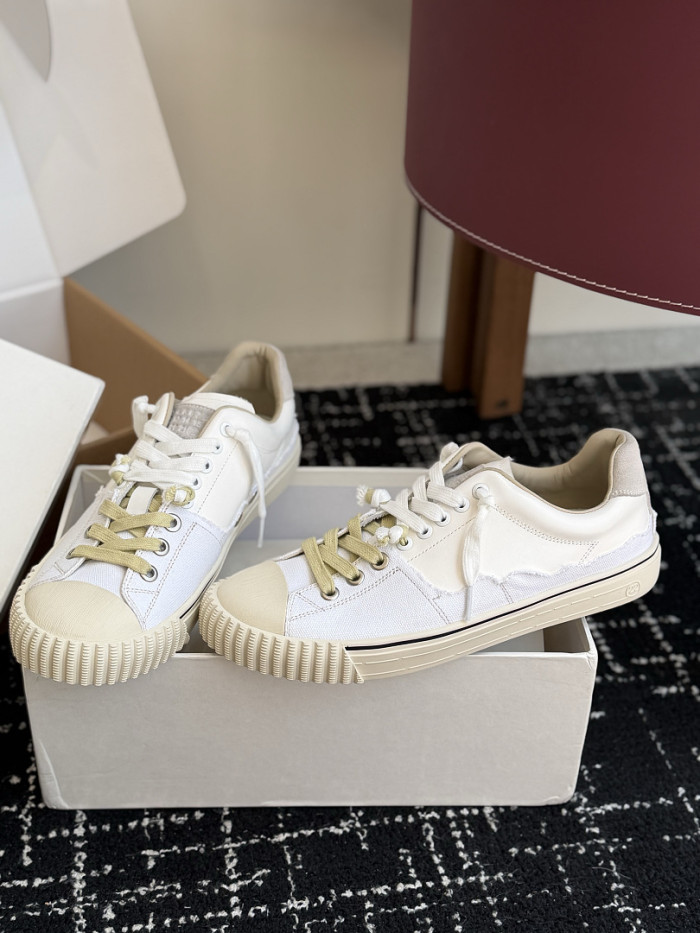 Ma1s0n Marg*e1a Sneaker MM000156