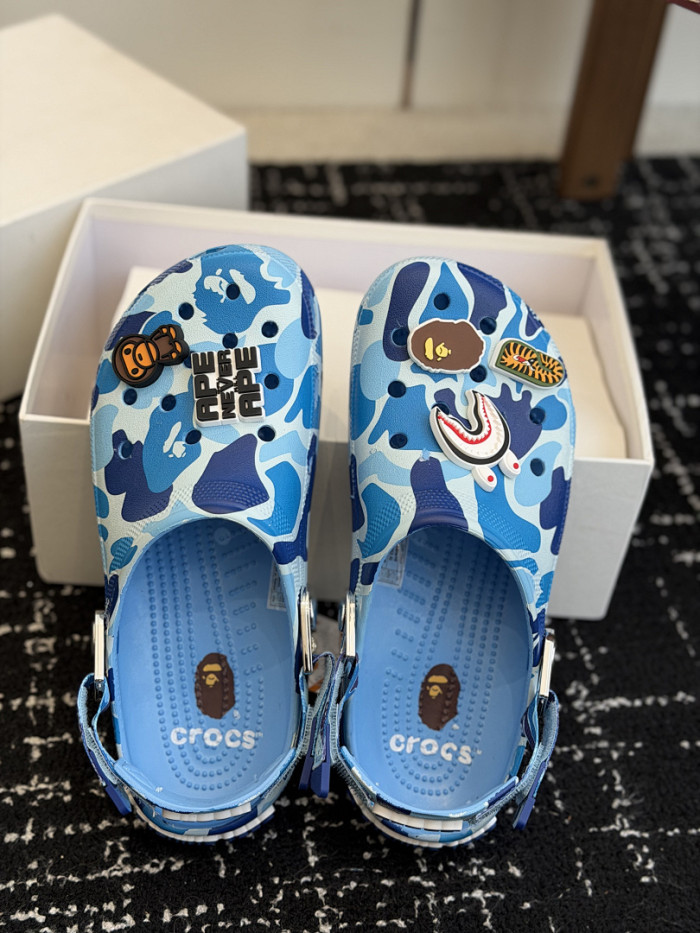 BAPE × Crocs 01