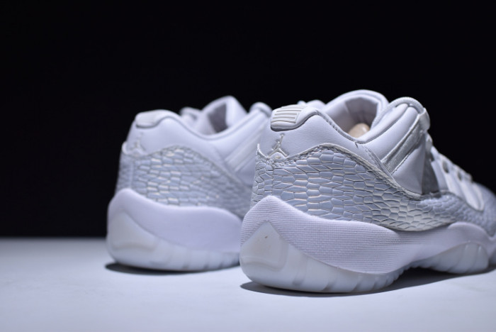 air jordan 11 low heiress frost white 897331-100